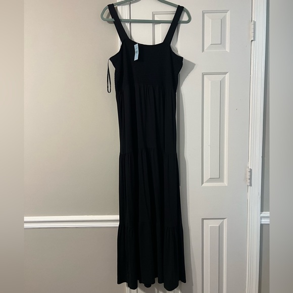Loft Tiered Maxi Dress - Picture 3 of 12